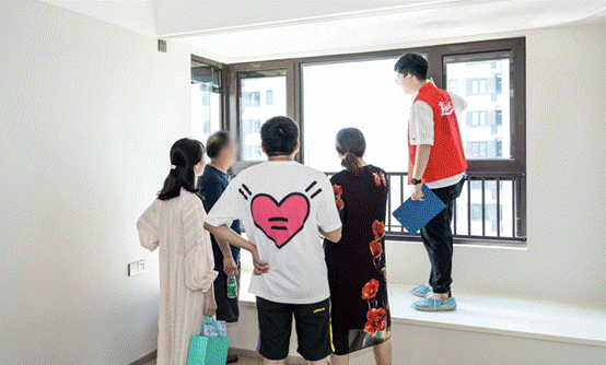 clip_image016.gif