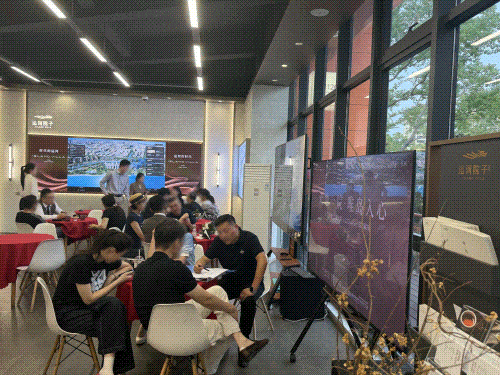 0ecd6ee789244074b22d536f092f98f0.jpg d9e332e51d12dc474e724e394b64cf9e.jpg